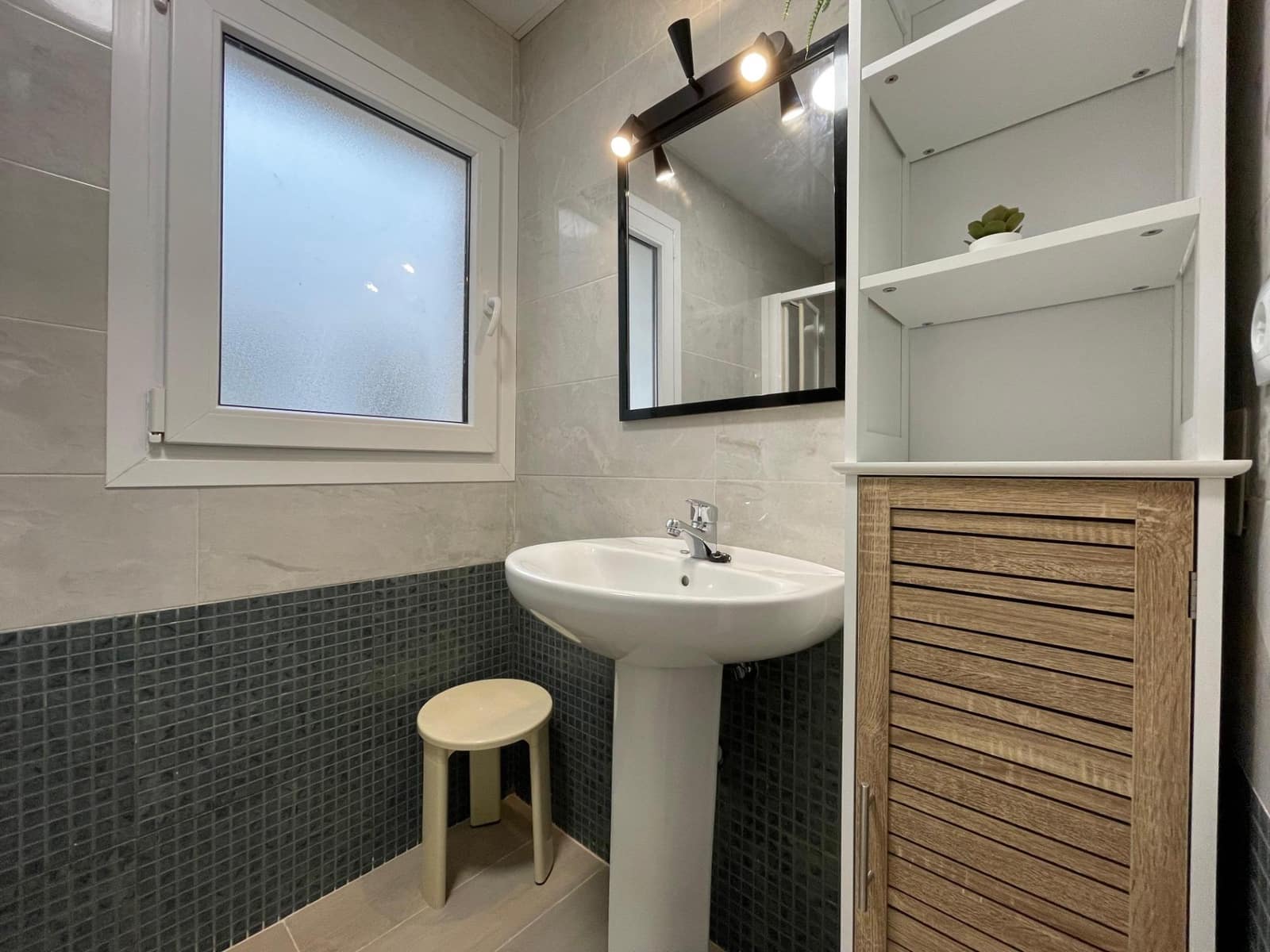 3 slaapkamer Flat te huur in Santiago de la Ribera - € 750 (Ref: 9952722)