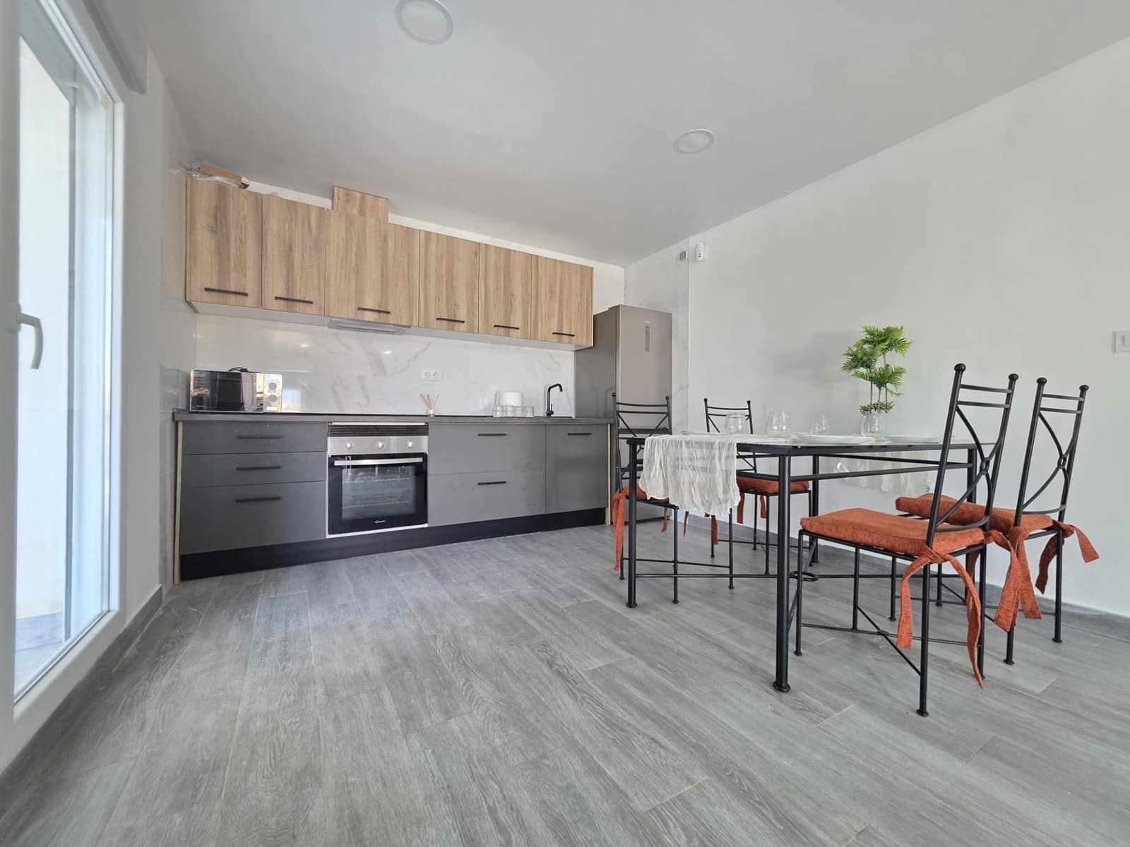 2 bedroom Terraced Villa for rent in Santiago de la Ribera - € 820 (Ref: 9958070)