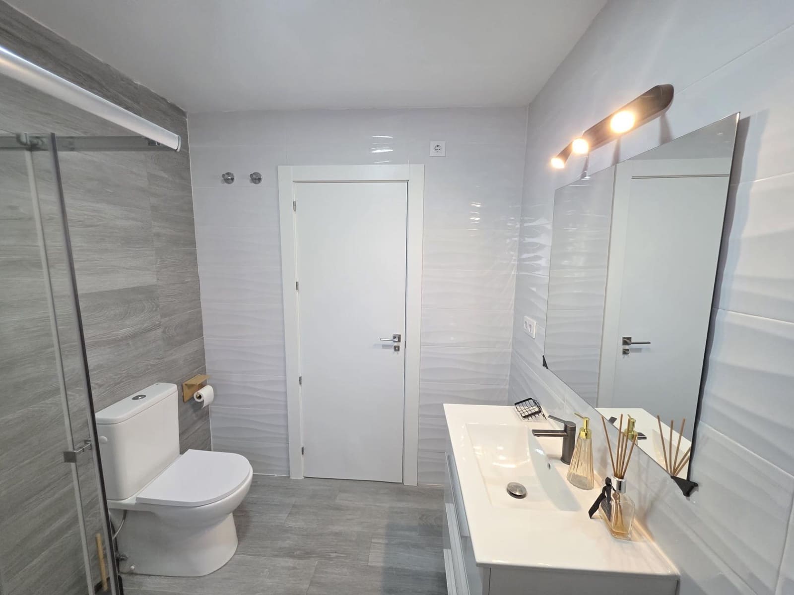 2 bedroom Terraced Villa for rent in Santiago de la Ribera - € 820 (Ref: 9958070)