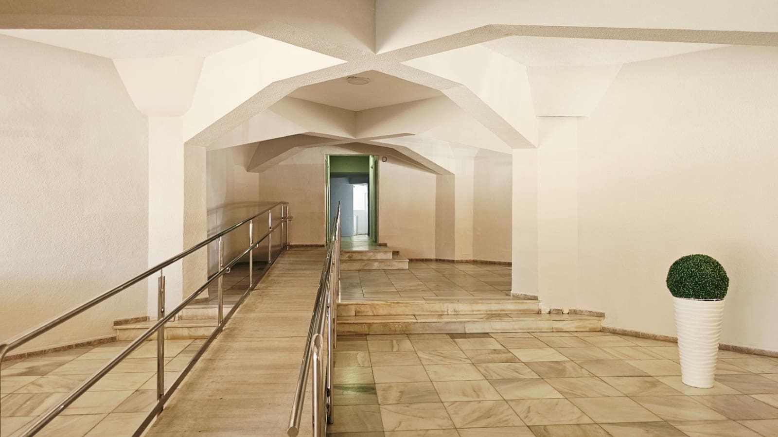 1 Zimmer Wohnung zu verkaufen in La Manga del Mar Menor mit Garage - 109.000 € (Ref: 10001361)