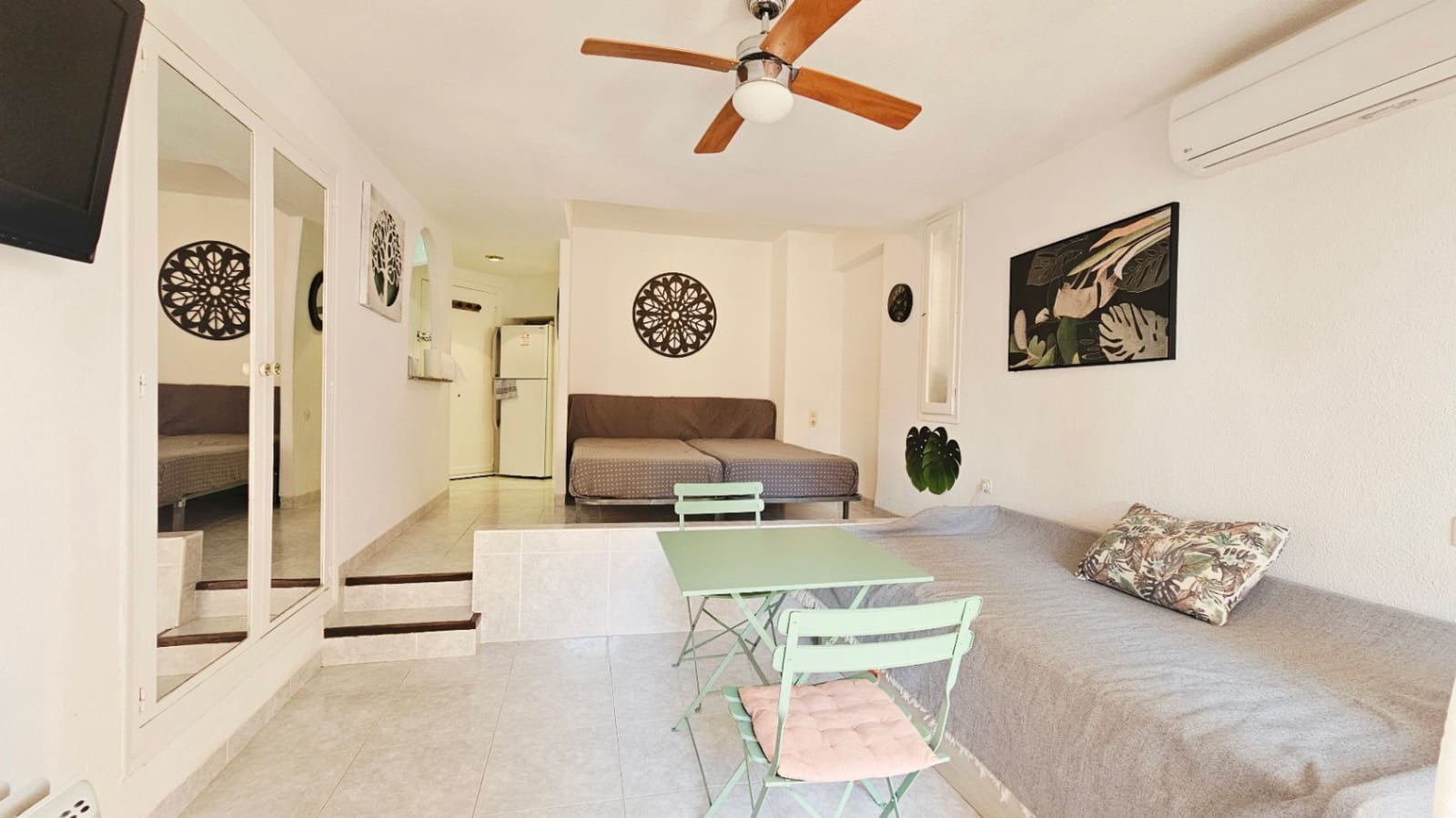 1 Zimmer Wohnung zu verkaufen in La Manga del Mar Menor mit Garage - 109.000 € (Ref: 10001361)