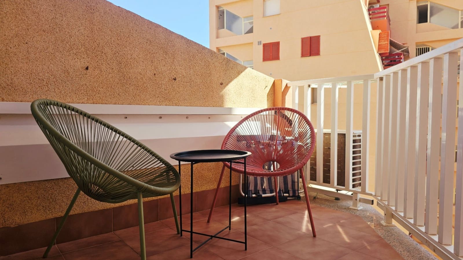 1 Zimmer Wohnung zu verkaufen in La Manga del Mar Menor mit Garage - 109.000 € (Ref: 10001361)