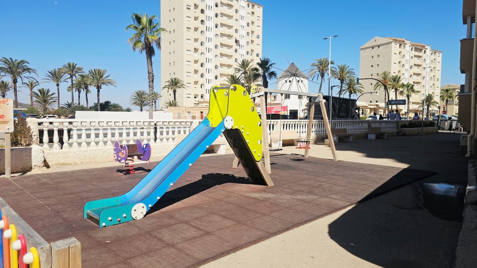 1 Zimmer Wohnung zu verkaufen in La Manga del Mar Menor mit Garage - 109.000 € (Ref: 10001361)