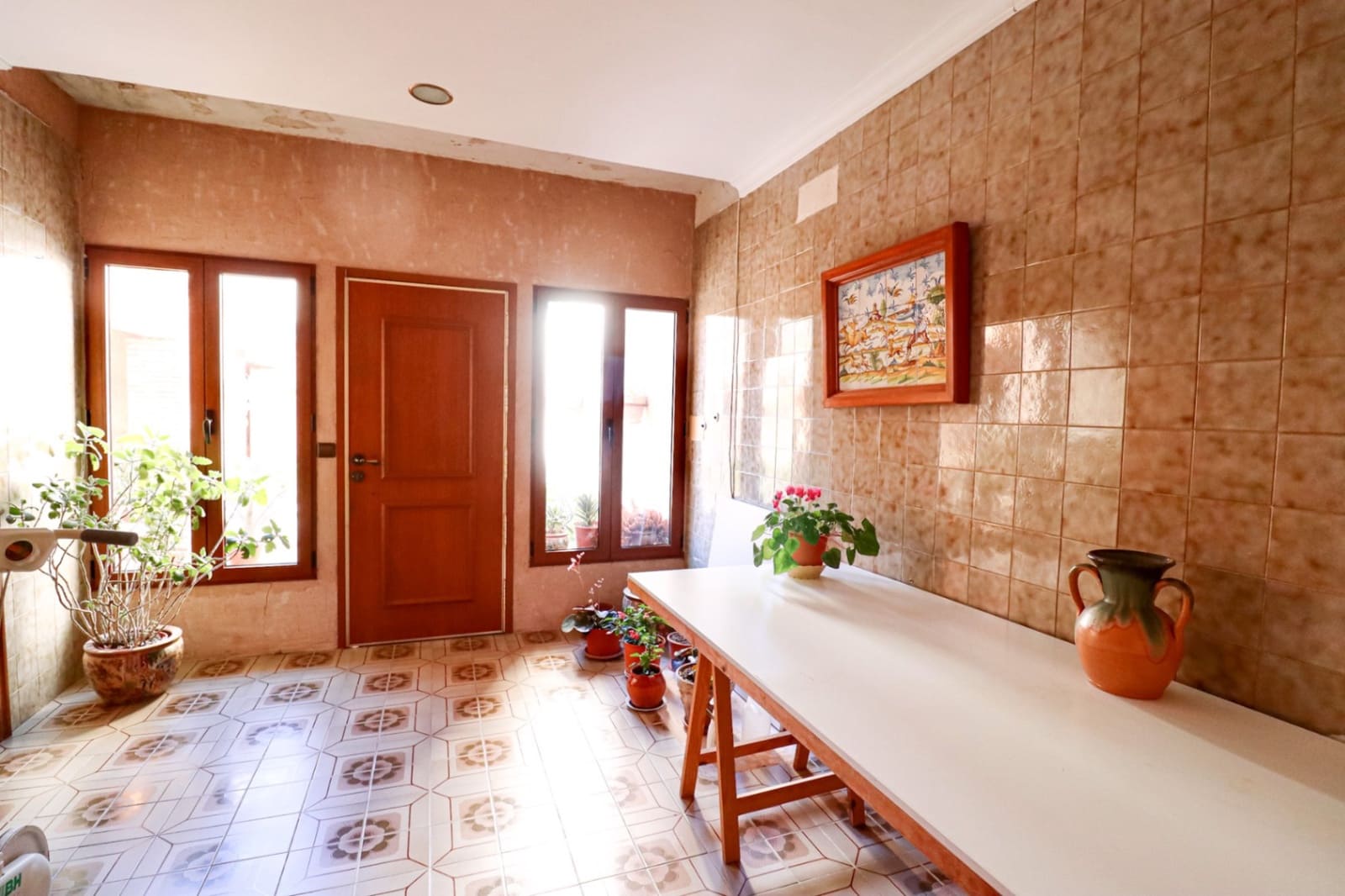 8 sypialnia Finka/Dom wiejski na sprzedaż w Tibi z garażem - 699 990 € (Ref: 10177519)