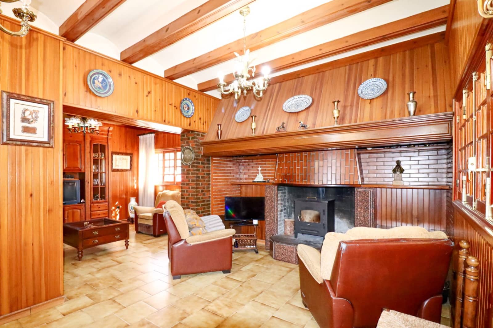 8 sypialnia Finka/Dom wiejski na sprzedaż w Tibi z garażem - 699 990 € (Ref: 10177519)