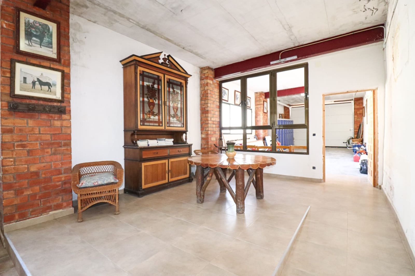 8 sypialnia Finka/Dom wiejski na sprzedaż w Tibi z garażem - 699 990 € (Ref: 10177519)