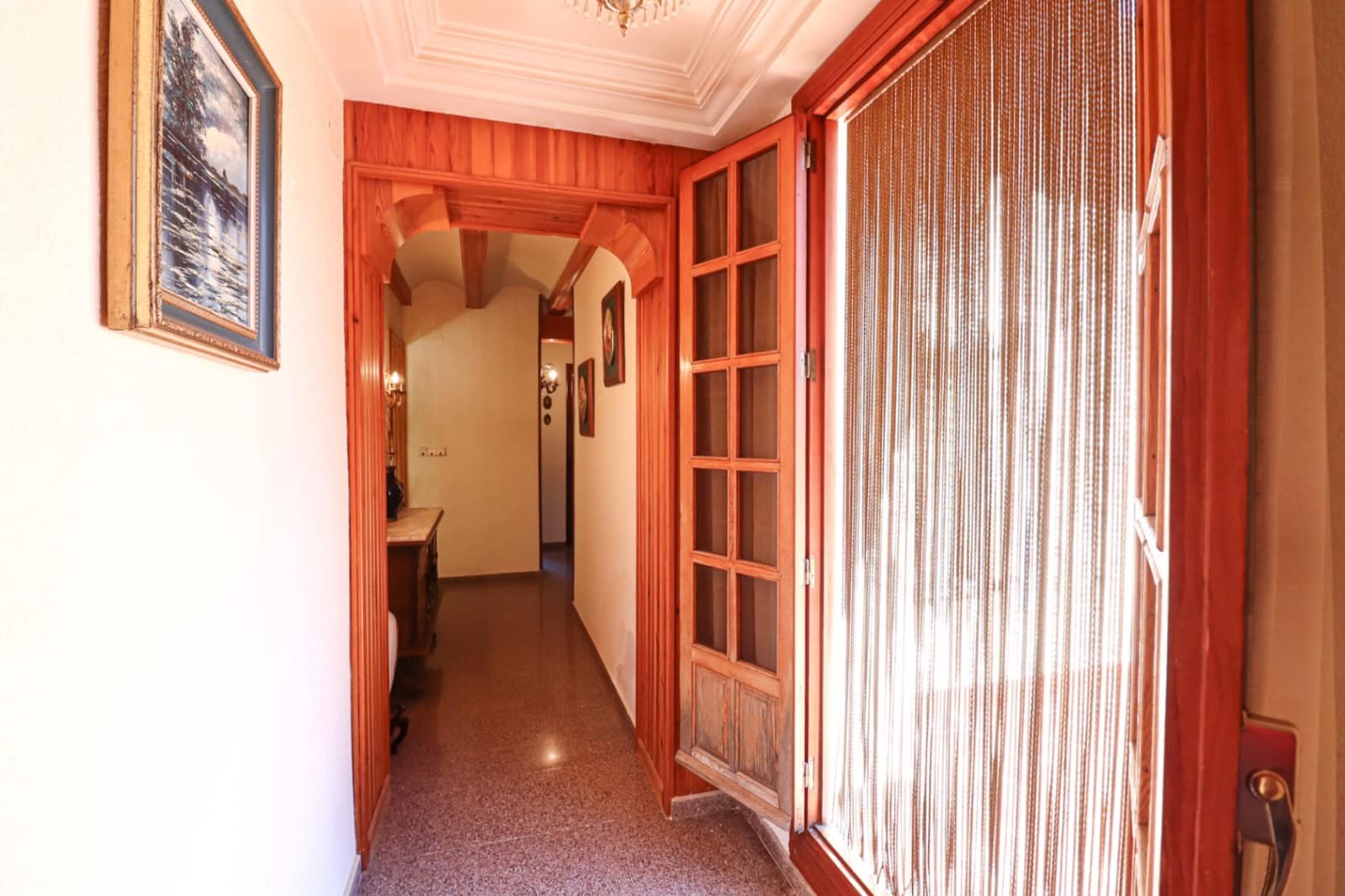 8 sypialnia Finka/Dom wiejski na sprzedaż w Tibi z garażem - 699 990 € (Ref: 10177519)