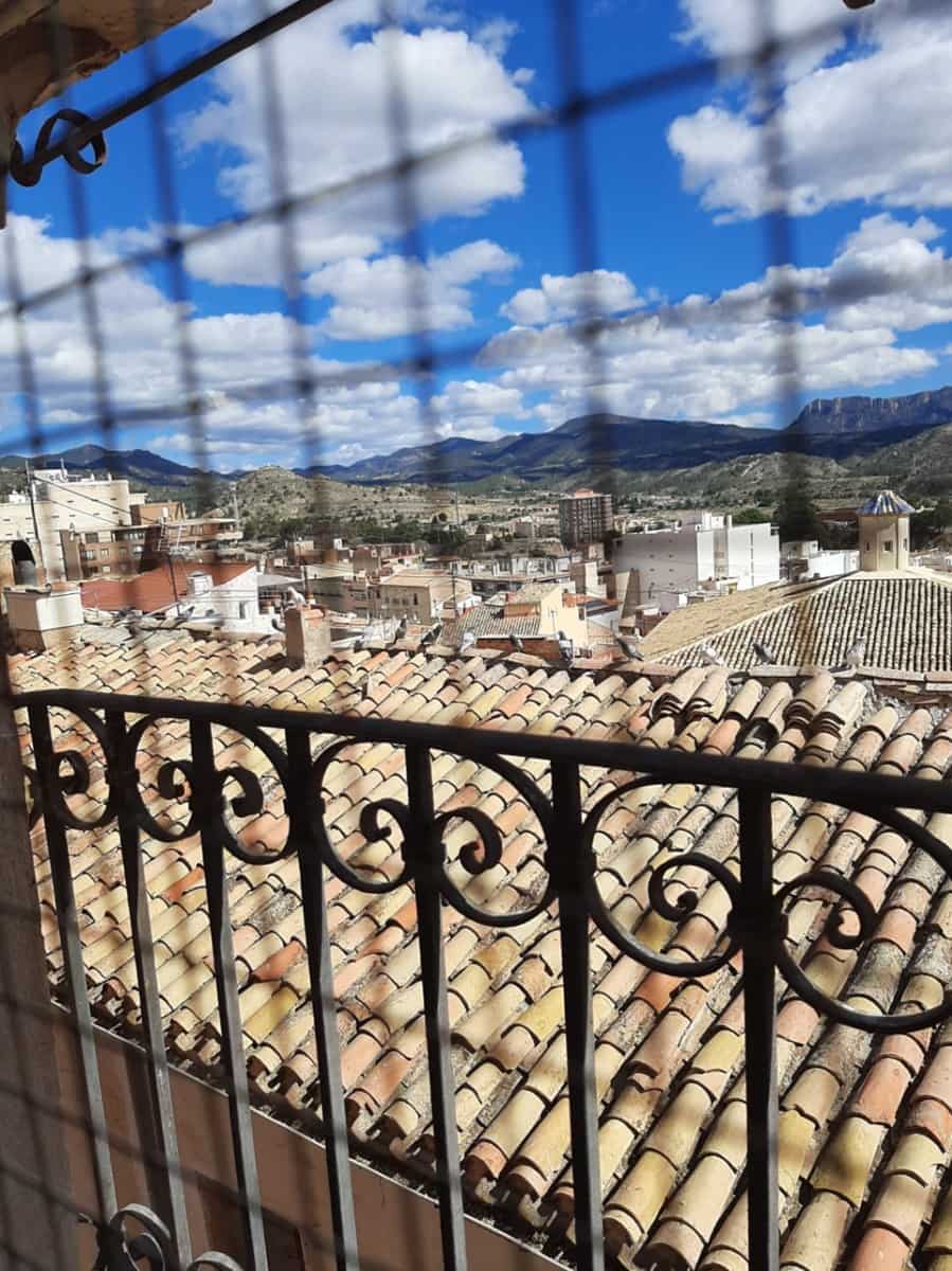 3 soveværelse Rækkehus til salg i Jijona / Xixona - € 34.000 (Ref: 9186310)