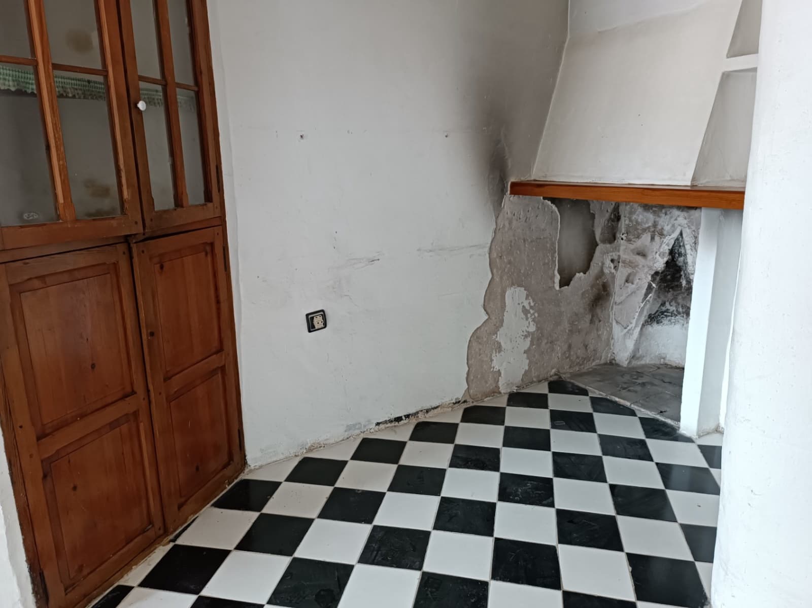 3 soveværelse Rækkehus til salg i Jijona / Xixona - € 34.000 (Ref: 9186310)