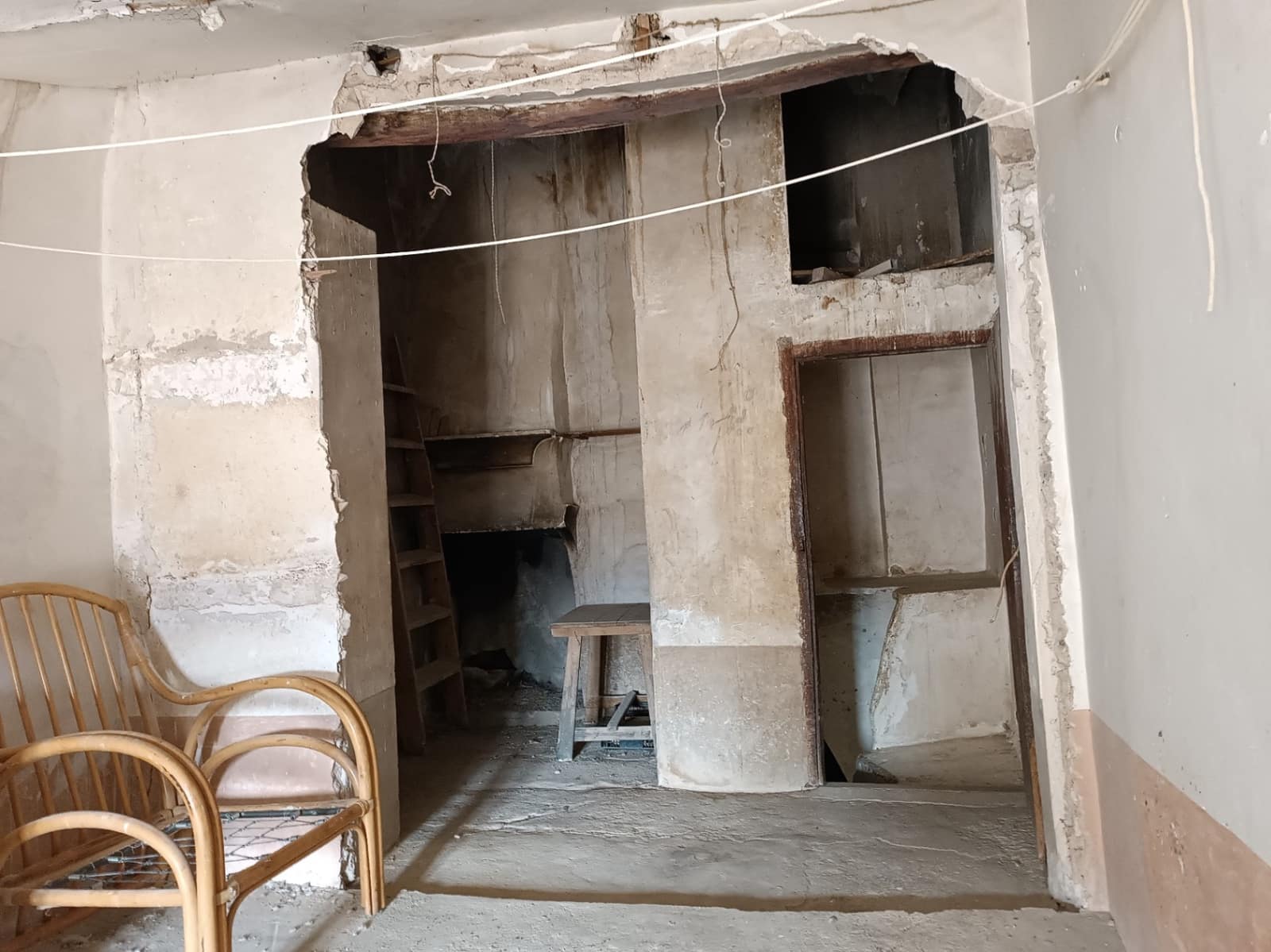 3 soveværelse Rækkehus til salg i Jijona / Xixona - € 34.000 (Ref: 9186310)