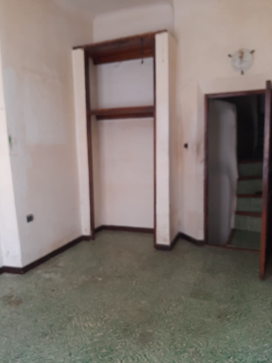 3 soveværelse Rækkehus til salg i Jijona / Xixona - € 34.000 (Ref: 9186310)