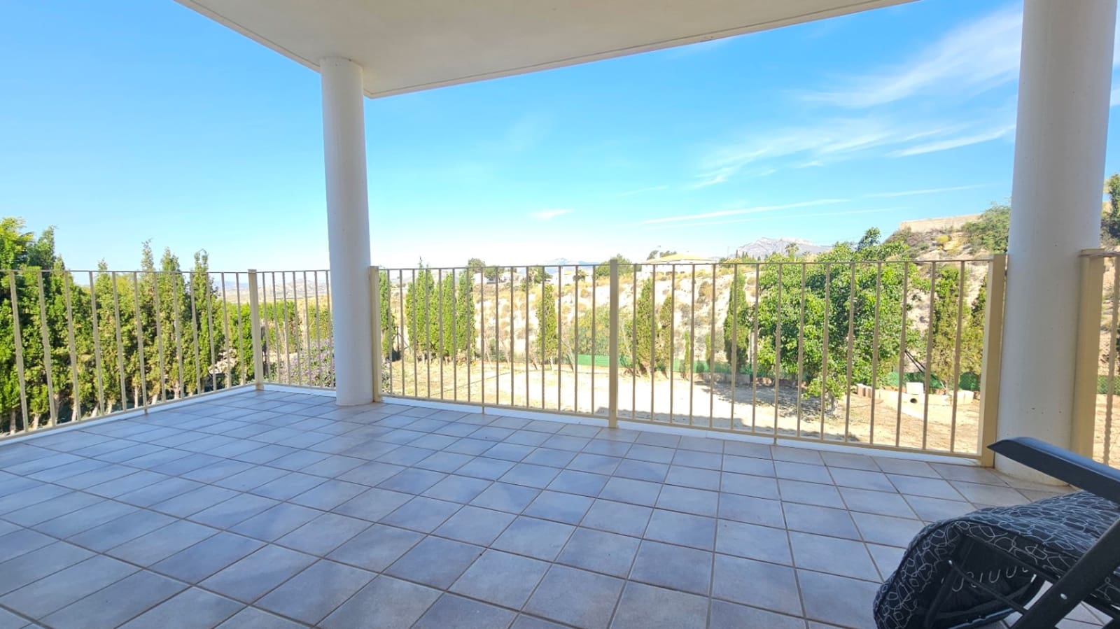 3 soveværelse Villa til salg i Busot med swimmingpool garage - € 360.000 (Ref: 9186316)