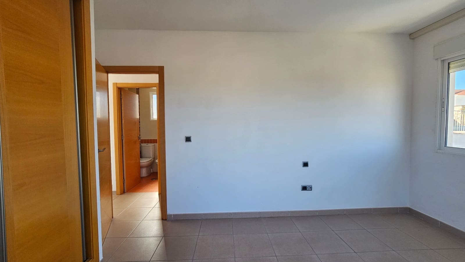 3 soveværelse Villa til salg i Busot med swimmingpool garage - € 360.000 (Ref: 9186316)