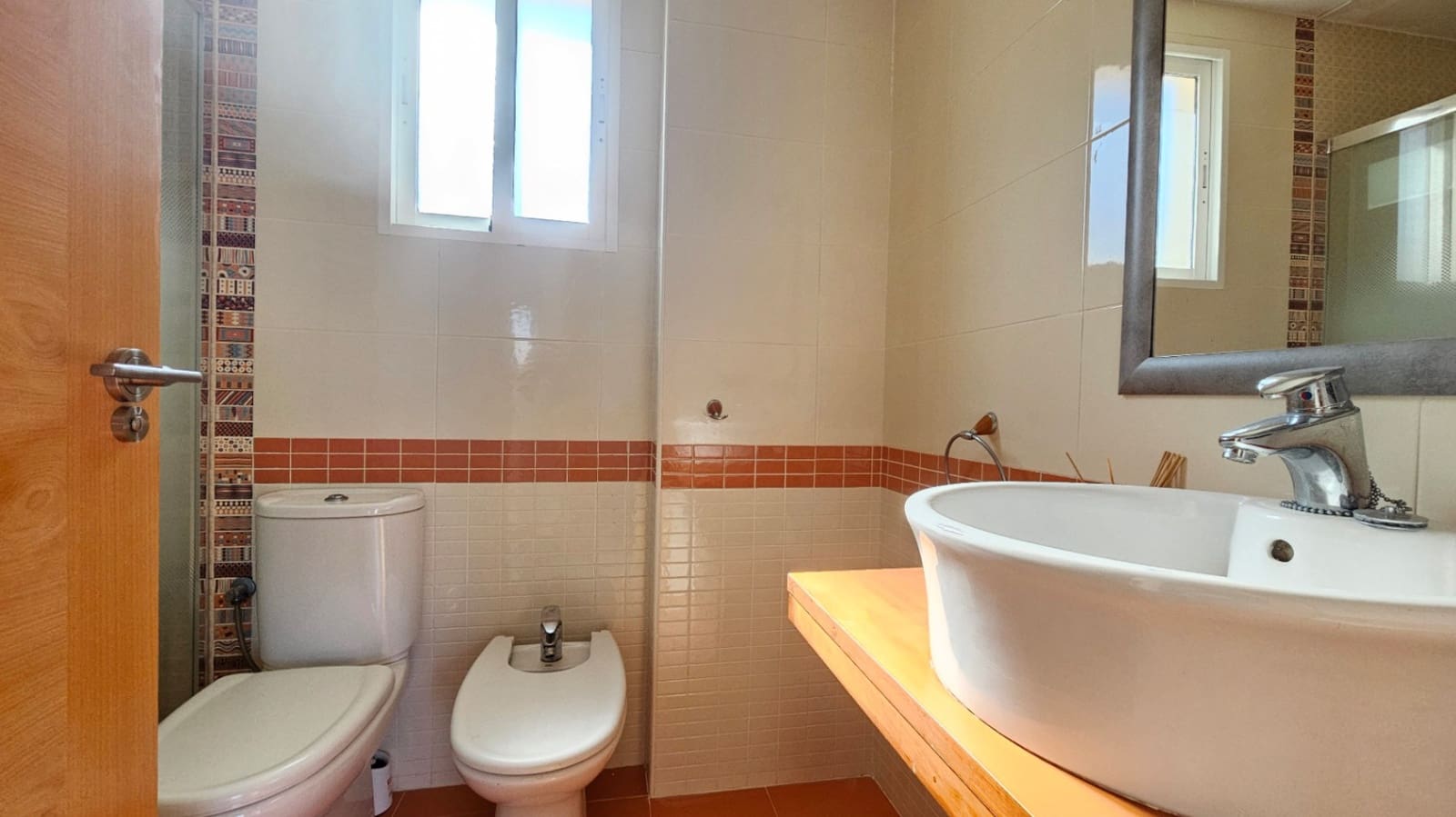 3 soveværelse Villa til salg i Busot med swimmingpool garage - € 360.000 (Ref: 9186316)