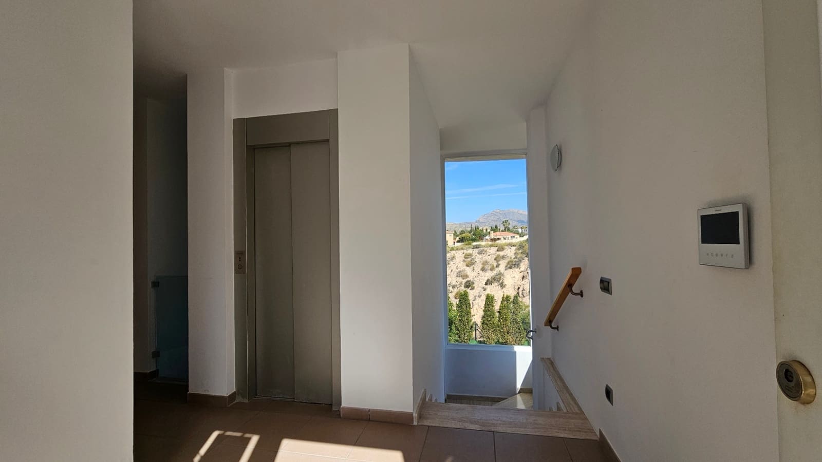 3 soveværelse Villa til salg i Busot med swimmingpool garage - € 360.000 (Ref: 9186316)