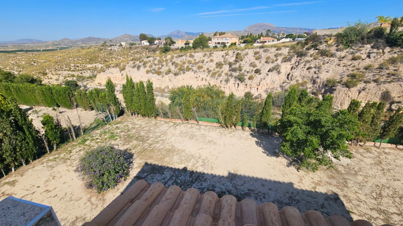 3 soveværelse Villa til salg i Busot med swimmingpool garage - € 360.000 (Ref: 9186316)