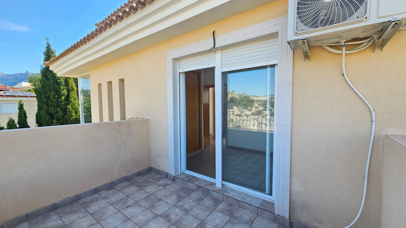 3 soveværelse Villa til salg i Busot med swimmingpool garage - € 360.000 (Ref: 9186316)