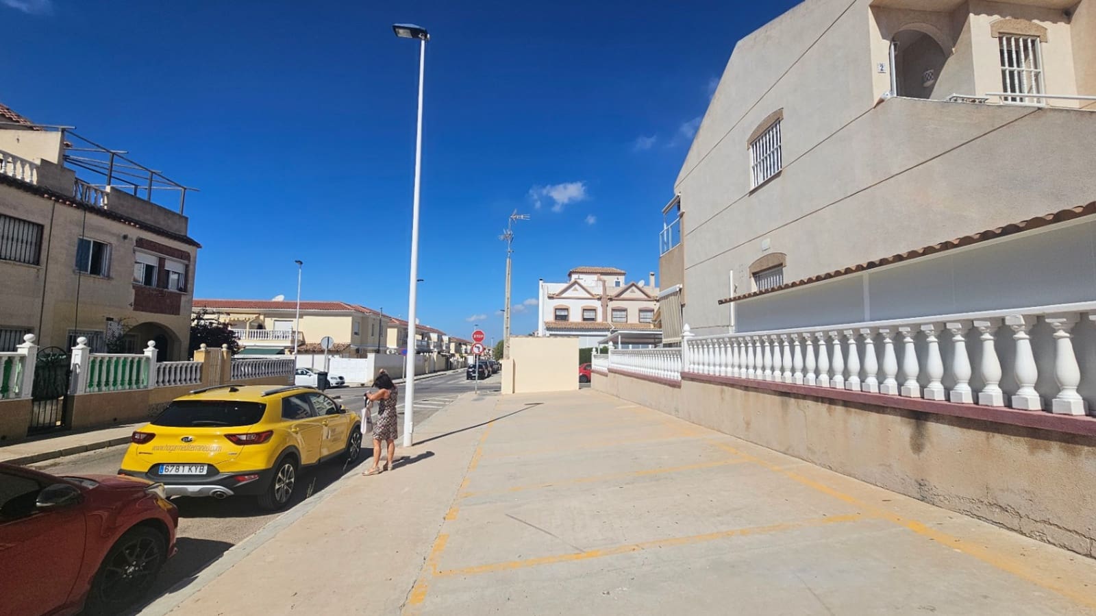 2 soverom Leilighet til salgs i Torrevieja med svømmebasseng - € 129 000 (Ref: 9240482)
