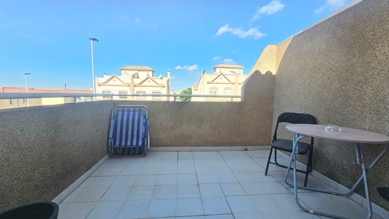2 soverom Leilighet til salgs i Torrevieja med svømmebasseng - € 129 000 (Ref: 9240482)