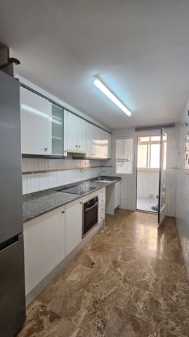 2 slaapkamer Flat te huur in Campoamor - Altozano, Alicante stad met garage - € 1.100 (Ref: 9324470)