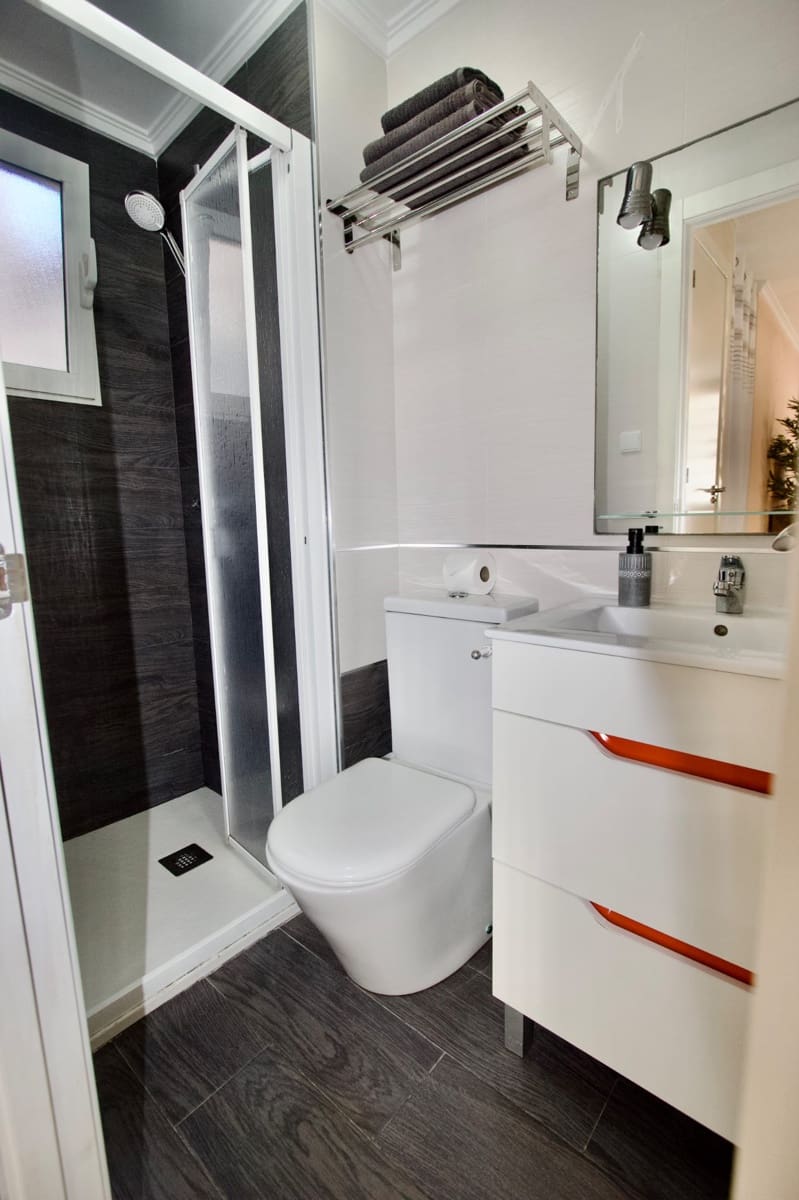 Piso de 3 habitaciones en Santa Pola en alquiler - 890 € (Ref: 9357793)