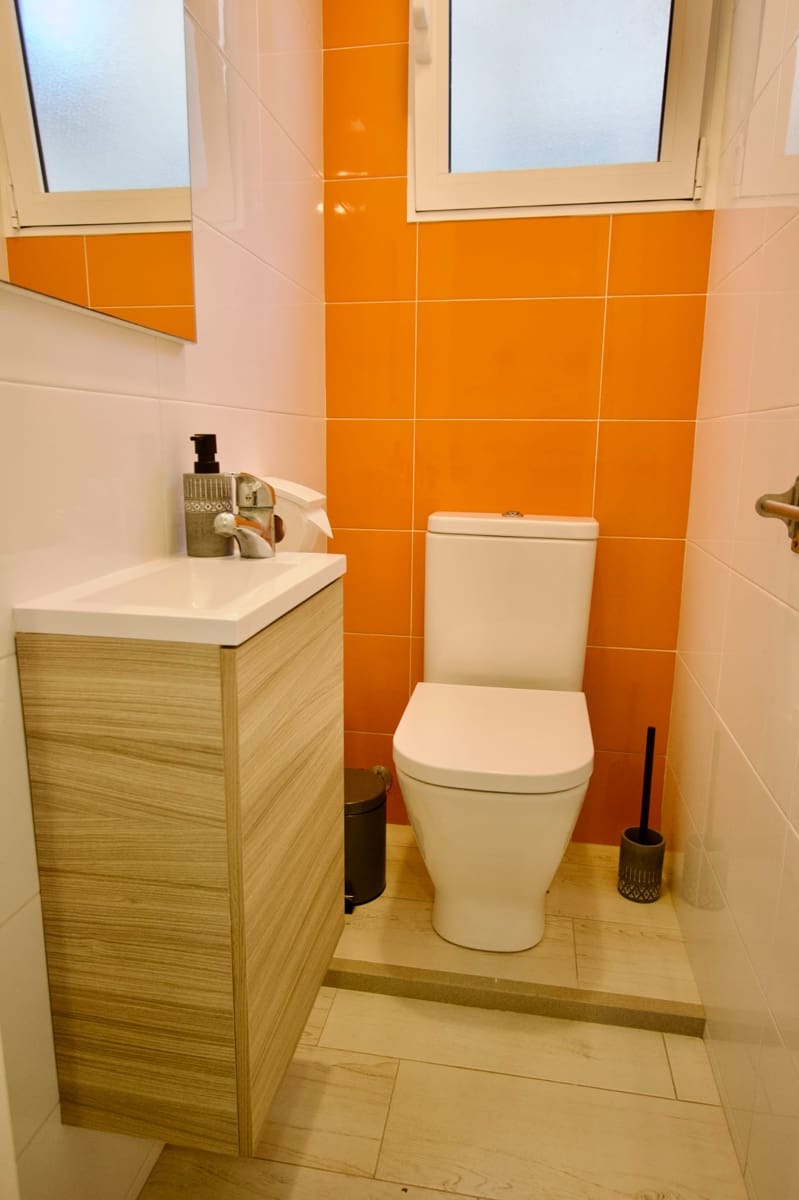 Piso de 3 habitaciones en Santa Pola en alquiler - 890 € (Ref: 9357793)