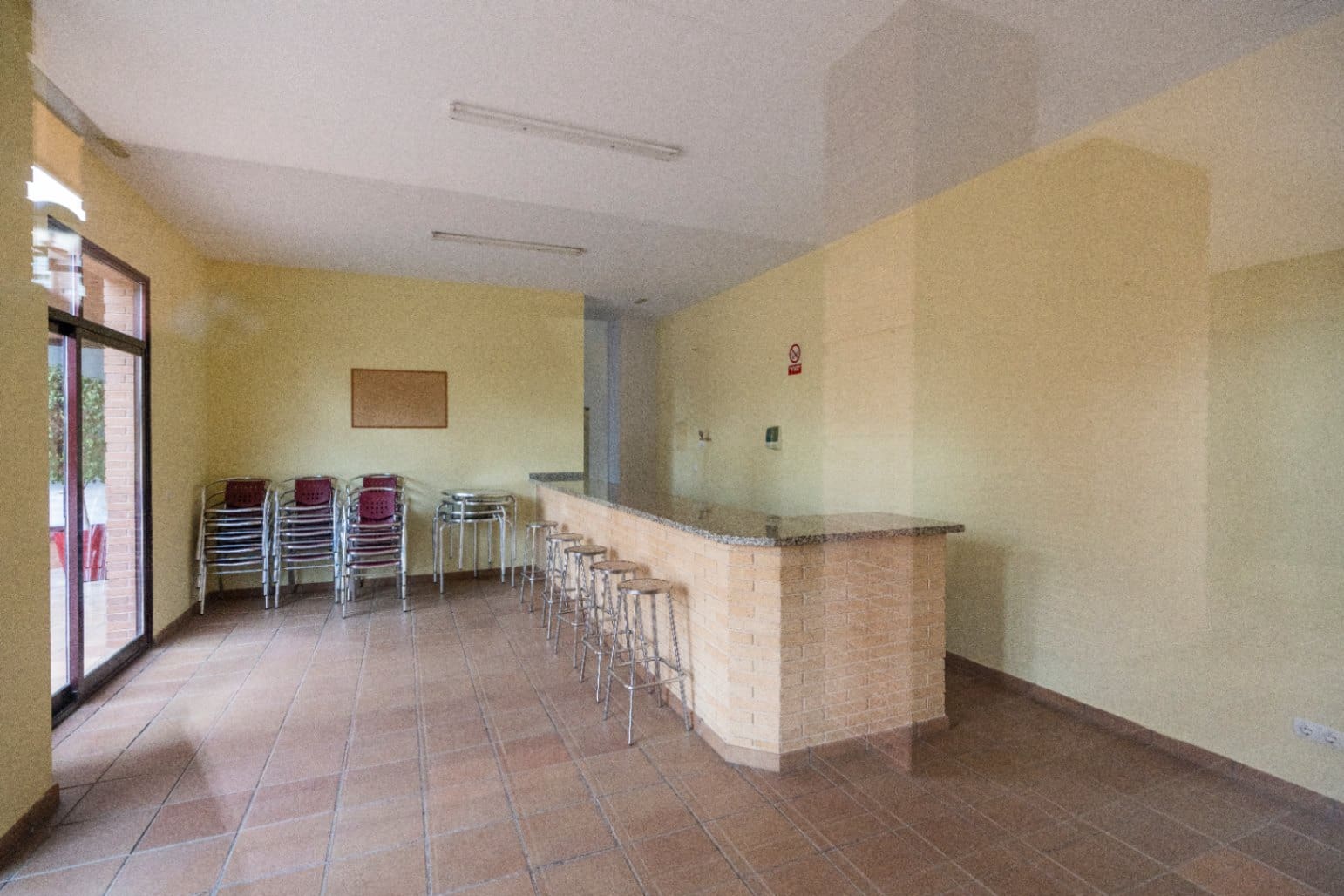 4 soverom Penthouse til salgs i Alicante by med svømmebasseng garasje - € 795 000 (Ref: 9449994)