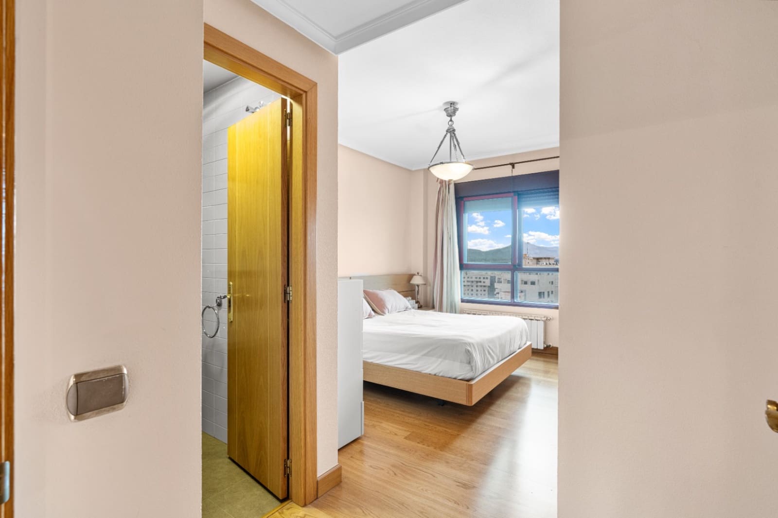 4 soverom Penthouse til salgs i Alicante by med svømmebasseng garasje - € 795 000 (Ref: 9449994)