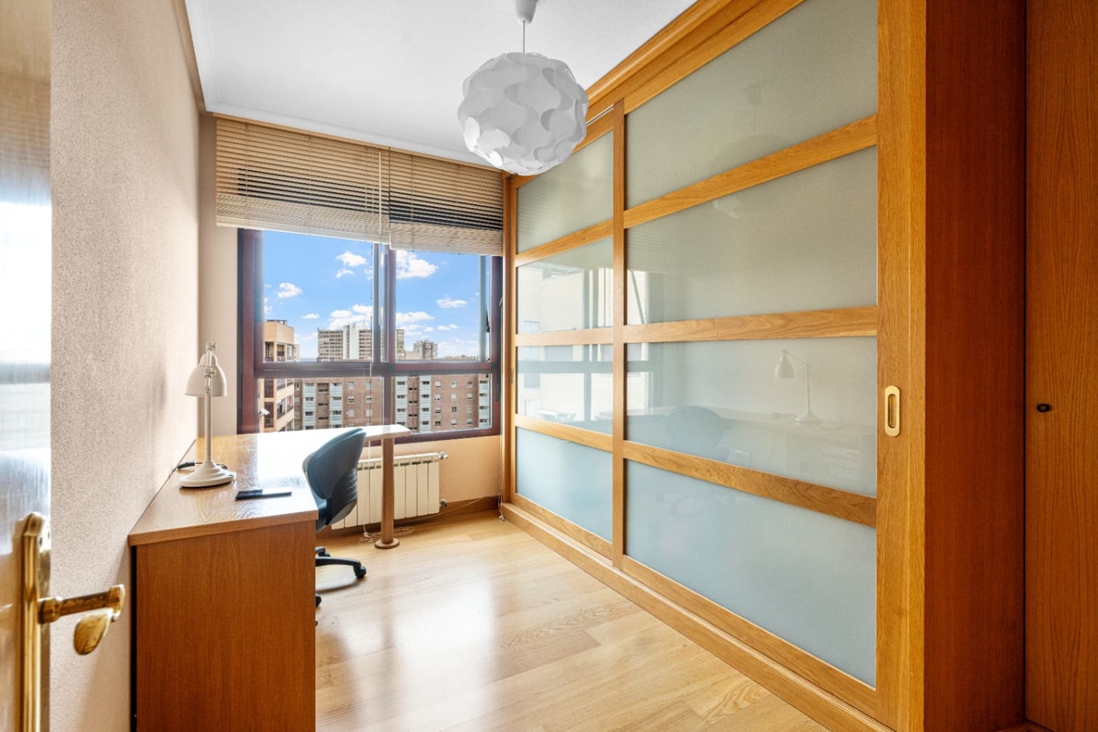 4 soverom Penthouse til salgs i Alicante by med svømmebasseng garasje - € 795 000 (Ref: 9449994)