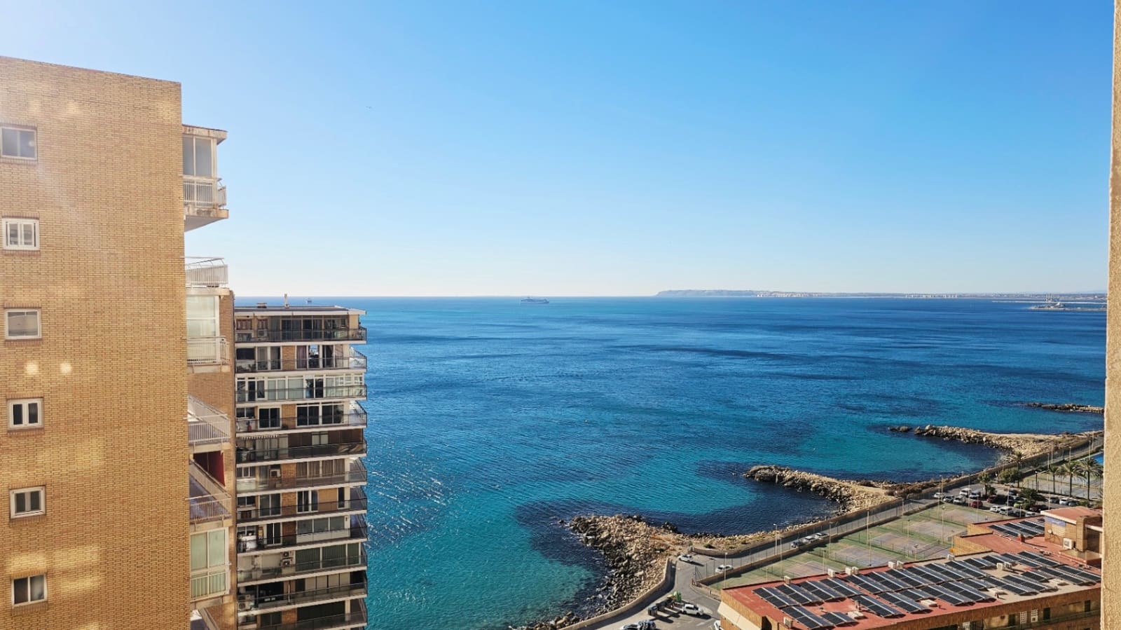 1 bedroom Apartment for sale in Alicante / Alacant city - € 179,000 (Ref: 9491676)