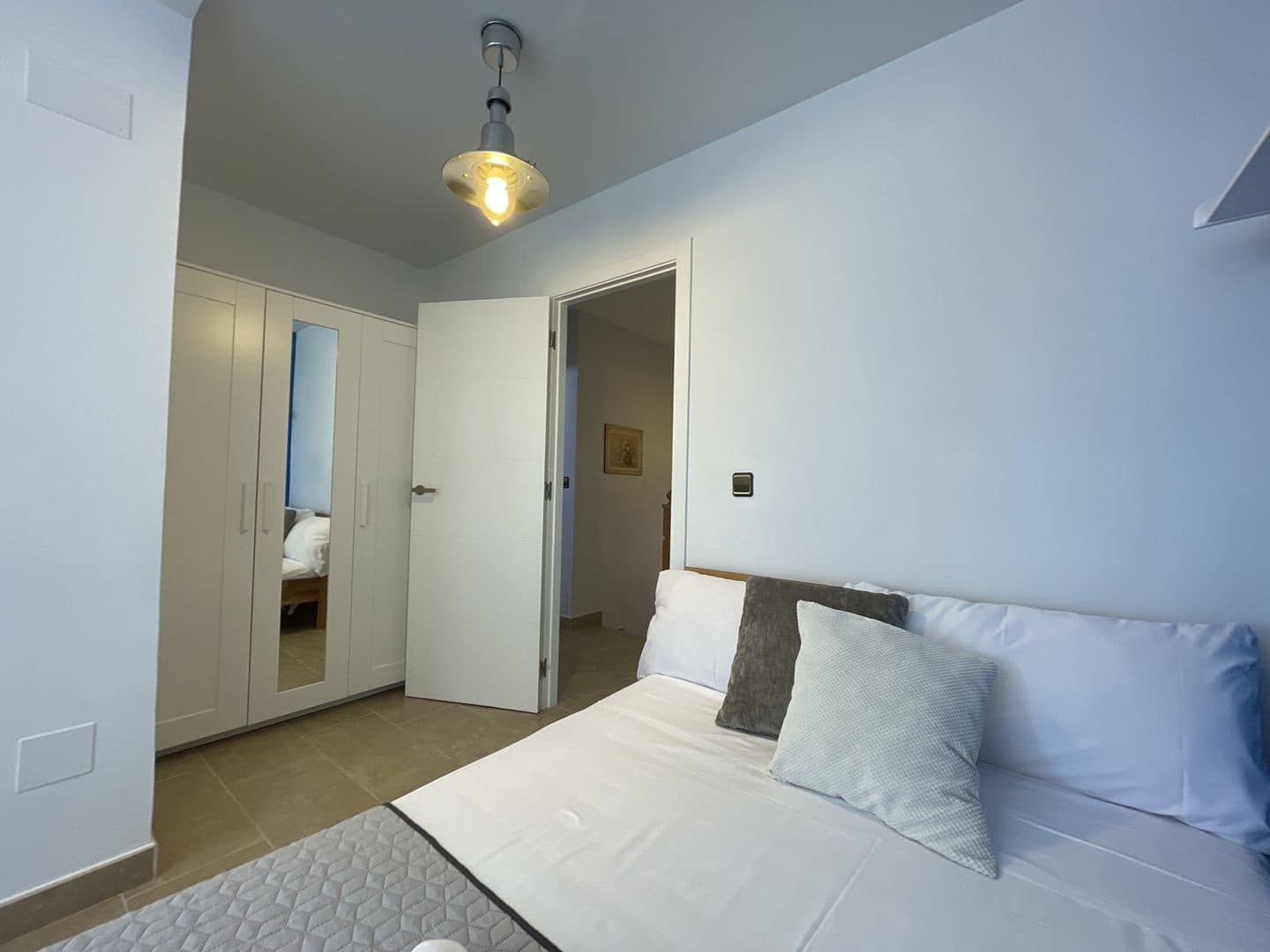 Bungalow de 3 habitaciones en Santa Pola en alquiler con piscina garaje - 1.050 € (Ref: 9590386)