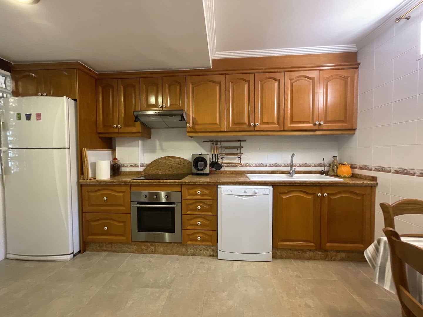 Bungalow de 3 habitaciones en Santa Pola en alquiler con piscina garaje - 1.050 € (Ref: 9590386)