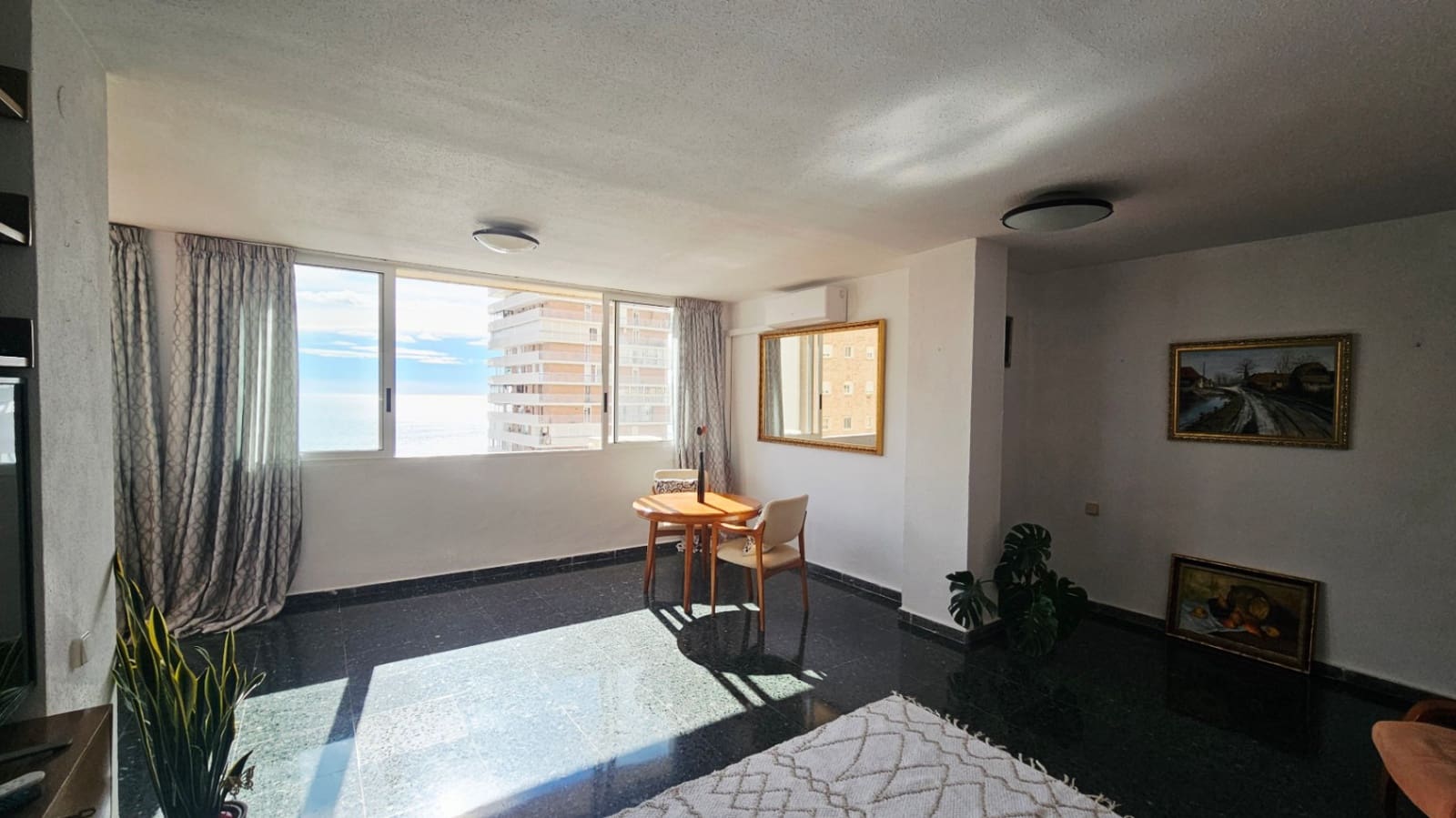 Apartamento de 4 habitaciones en Alicante / Alacant ciudad en venta con garaje - 550.000 € (Ref: 9617123)