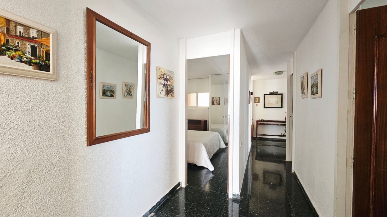 Apartamento de 4 habitaciones en Alicante / Alacant ciudad en venta con garaje - 550.000 € (Ref: 9617123)