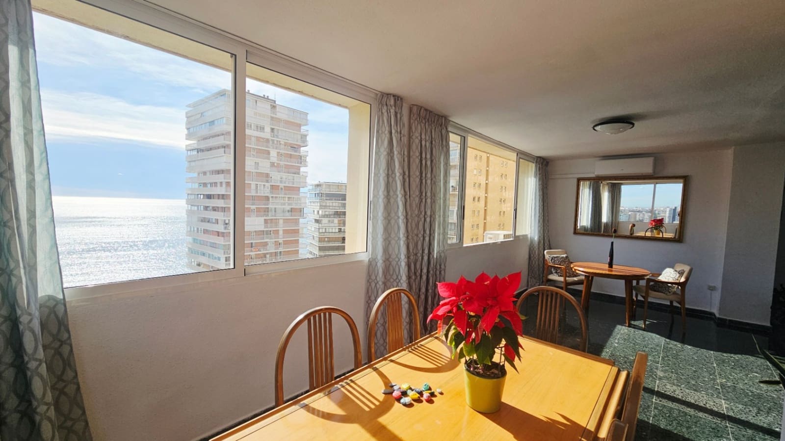 Apartamento de 4 habitaciones en Alicante / Alacant ciudad en venta con garaje - 550.000 € (Ref: 9617123)