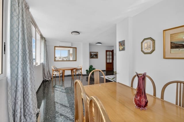 4 camera da letto Appartamento in vendita in Albufereta, Alicante città con garage - 498.000 € (Rif: 9617123)