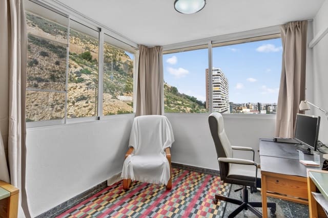 4 camera da letto Appartamento in vendita in Albufereta, Alicante città con garage - 498.000 € (Rif: 9617123)