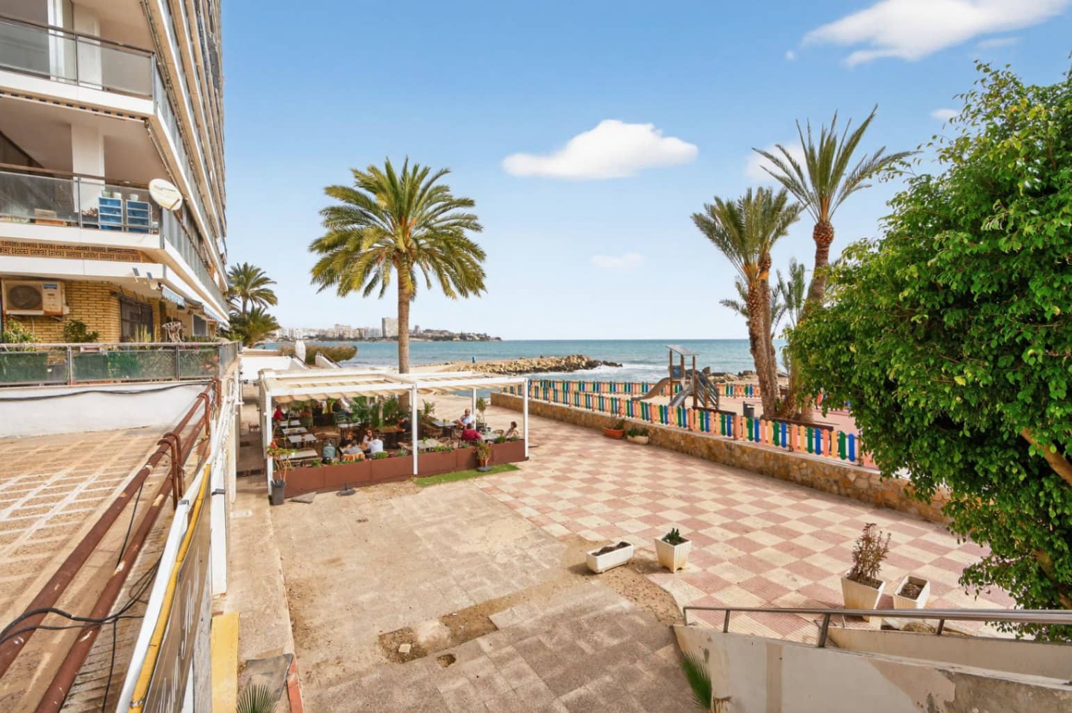 4 bedroom Apartment for sale in Alicante / Alacant city with garage - € 498,000 (Ref: 9617123)