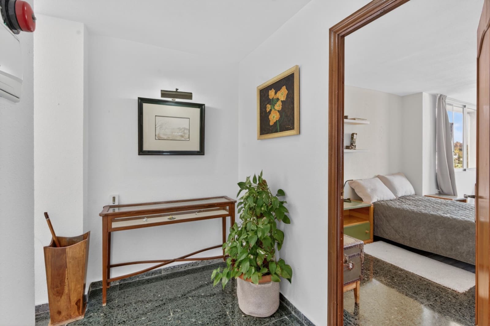 4 bedroom Apartment for sale in Alicante / Alacant city with garage - € 498,000 (Ref: 9617123)