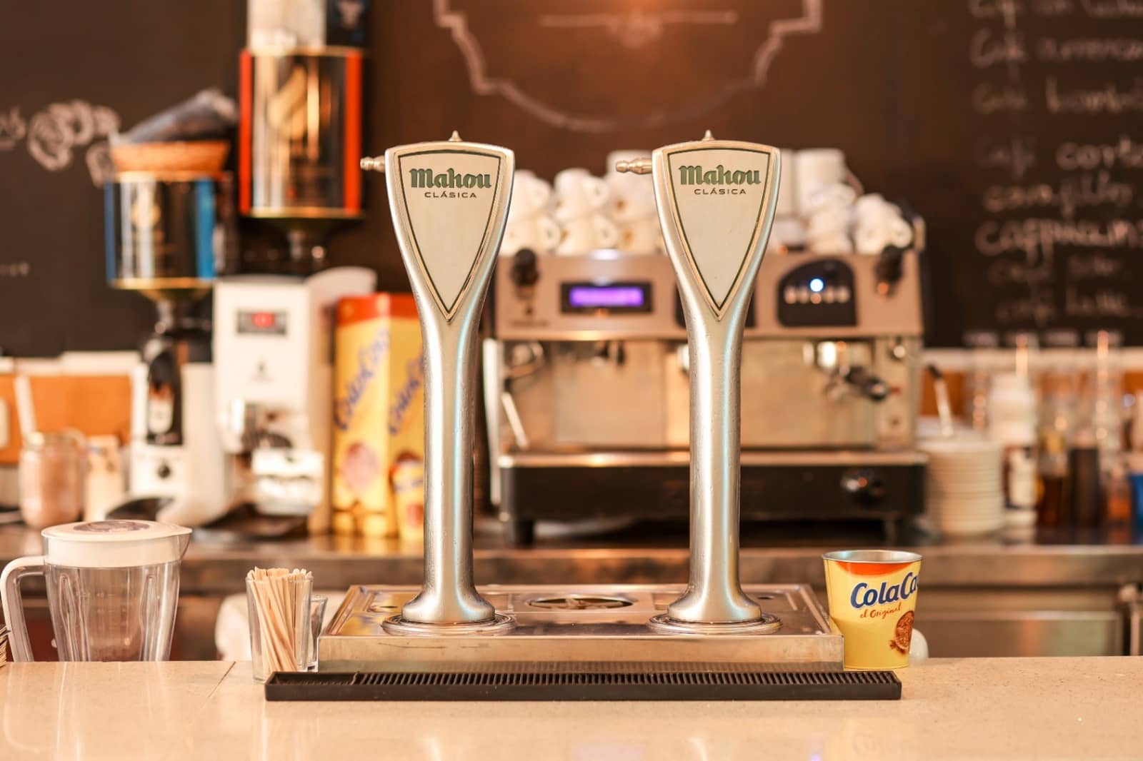 Kommersiell til leie i Santa Pola - € 1 280 (Ref: 9626602)