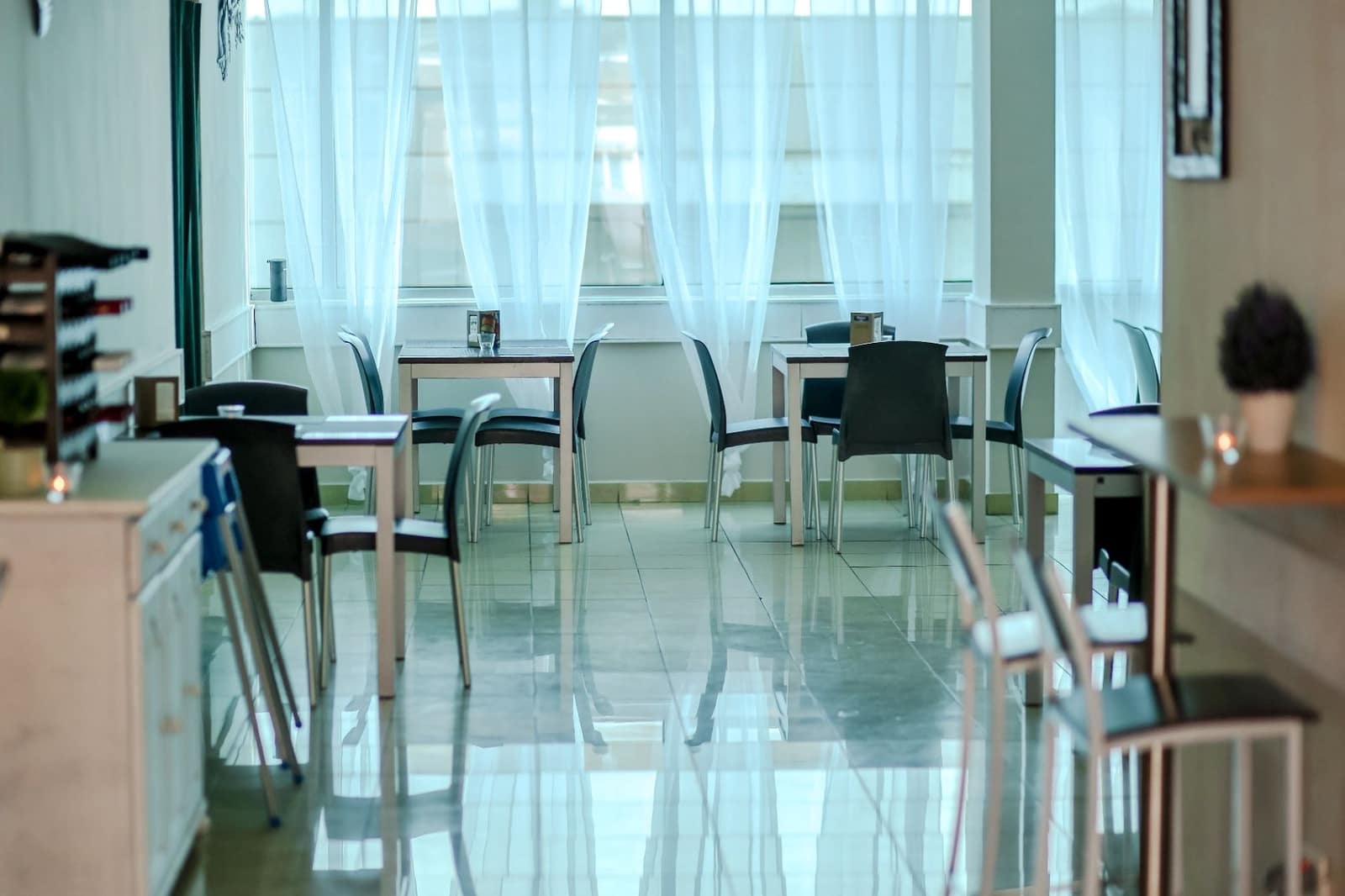 Kommersiell til leie i Santa Pola - € 1 280 (Ref: 9626602)