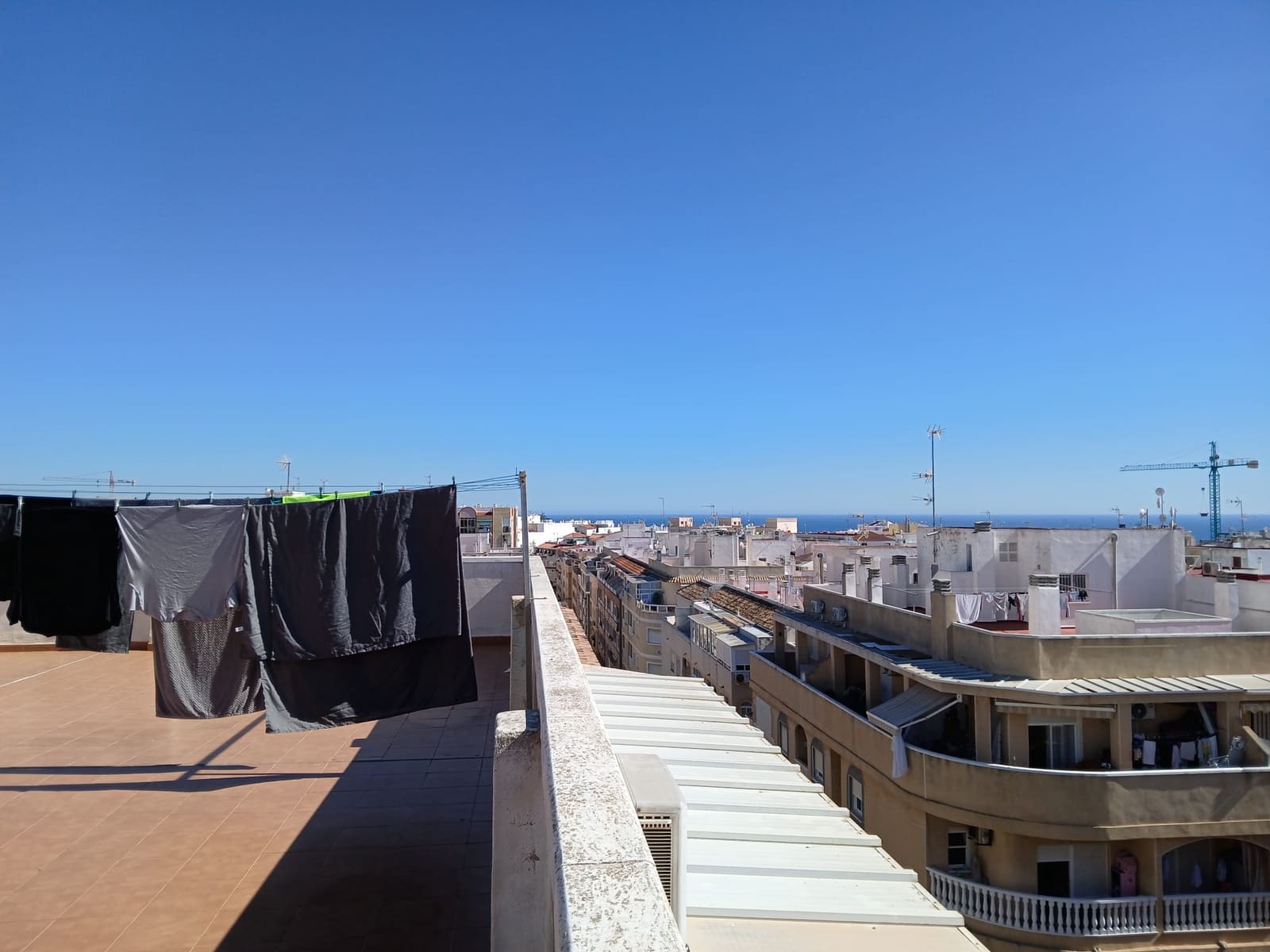 2 slaapkamer Flat te koop in Torrevieja - € 129.900 (Ref: 9635163)