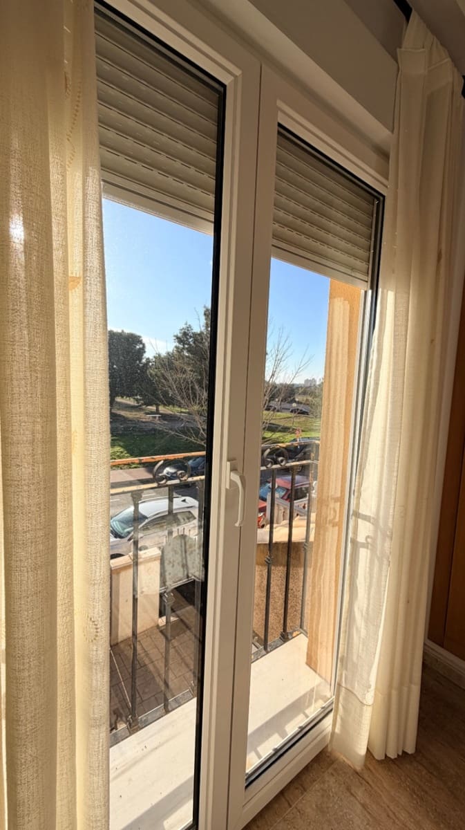 2 Zimmer Reihenhaus zu verkaufen in Torrevieja mit Pool - 195.000 € (Ref: 9637996)