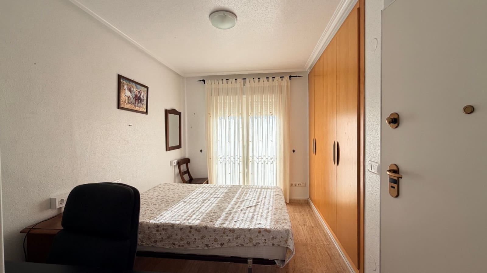 2 Zimmer Reihenhaus zu verkaufen in Torrevieja mit Pool - 195.000 € (Ref: 9637996)