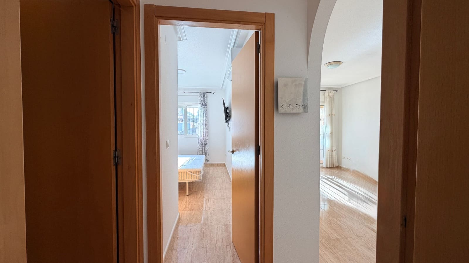 2 Zimmer Reihenhaus zu verkaufen in Torrevieja mit Pool - 195.000 € (Ref: 9637996)