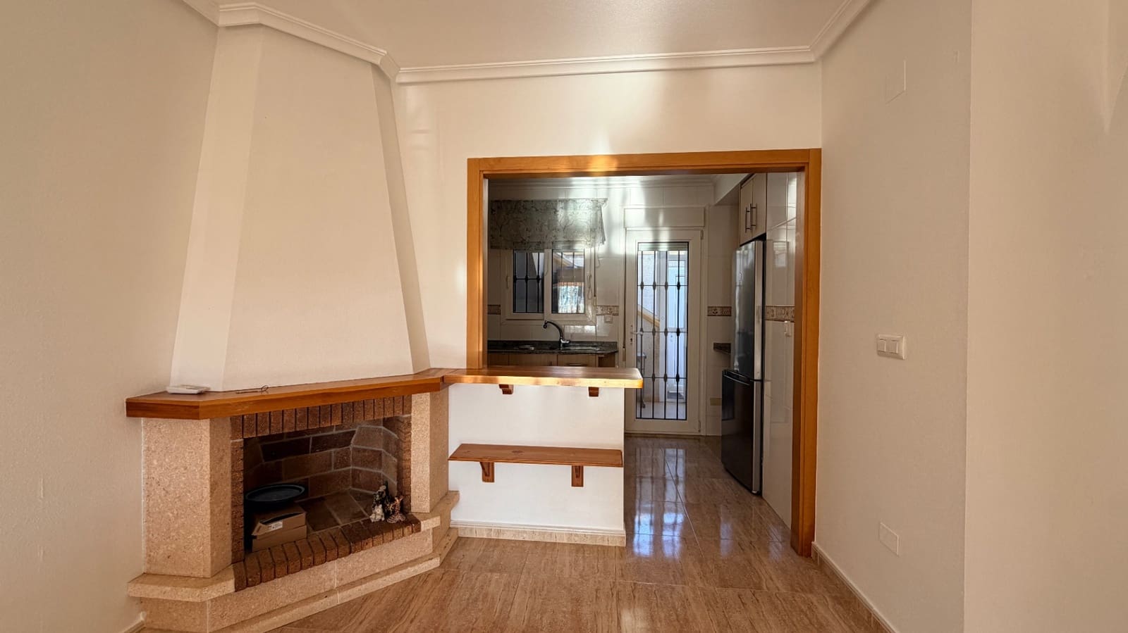 2 Zimmer Reihenhaus zu verkaufen in Torrevieja mit Pool - 195.000 € (Ref: 9637996)