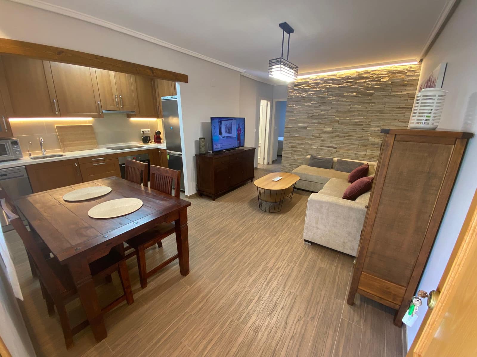 Apartamento de 2 habitaciones en Santa Pola en alquiler - 900 € (Ref: 9671279)