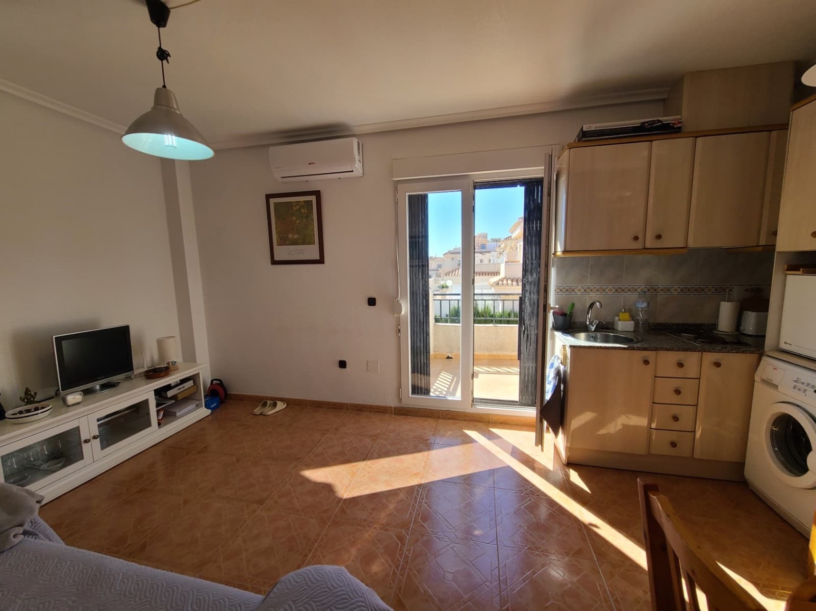 Bungalow à louer à Playa Flamenca avec piscine - 780 € (Ref: 9678208)