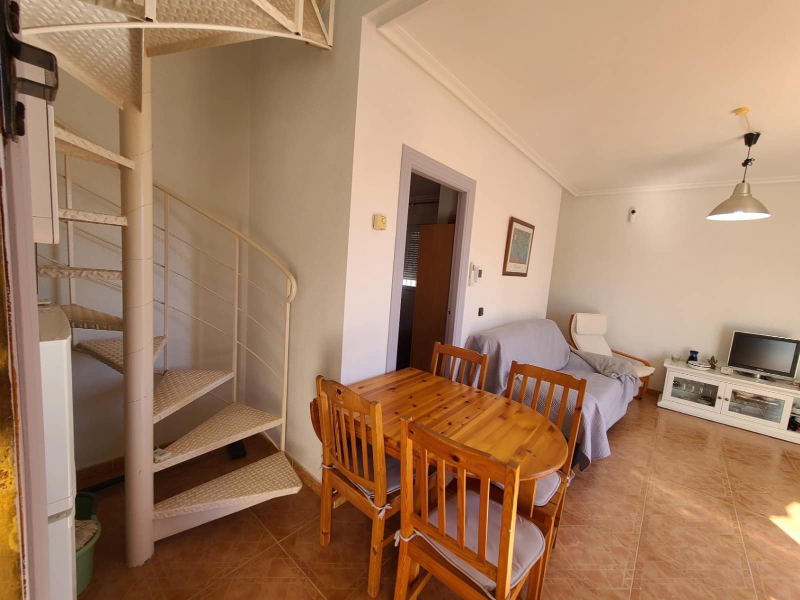 Bungalow à louer à Playa Flamenca avec piscine - 780 € (Ref: 9678208)