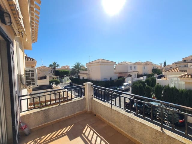 Bungalow à louer à Playa Flamenca, Orihuela avec piscine - 780 € (Ref: 9678208)